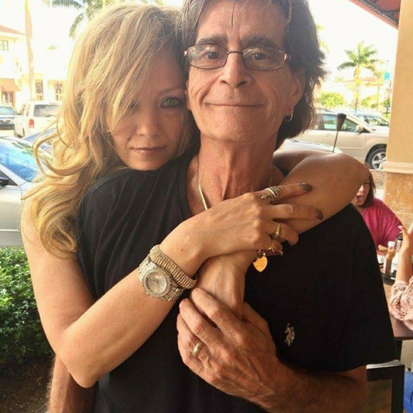 Meet your Posher, Cat - Picture 5 of 8